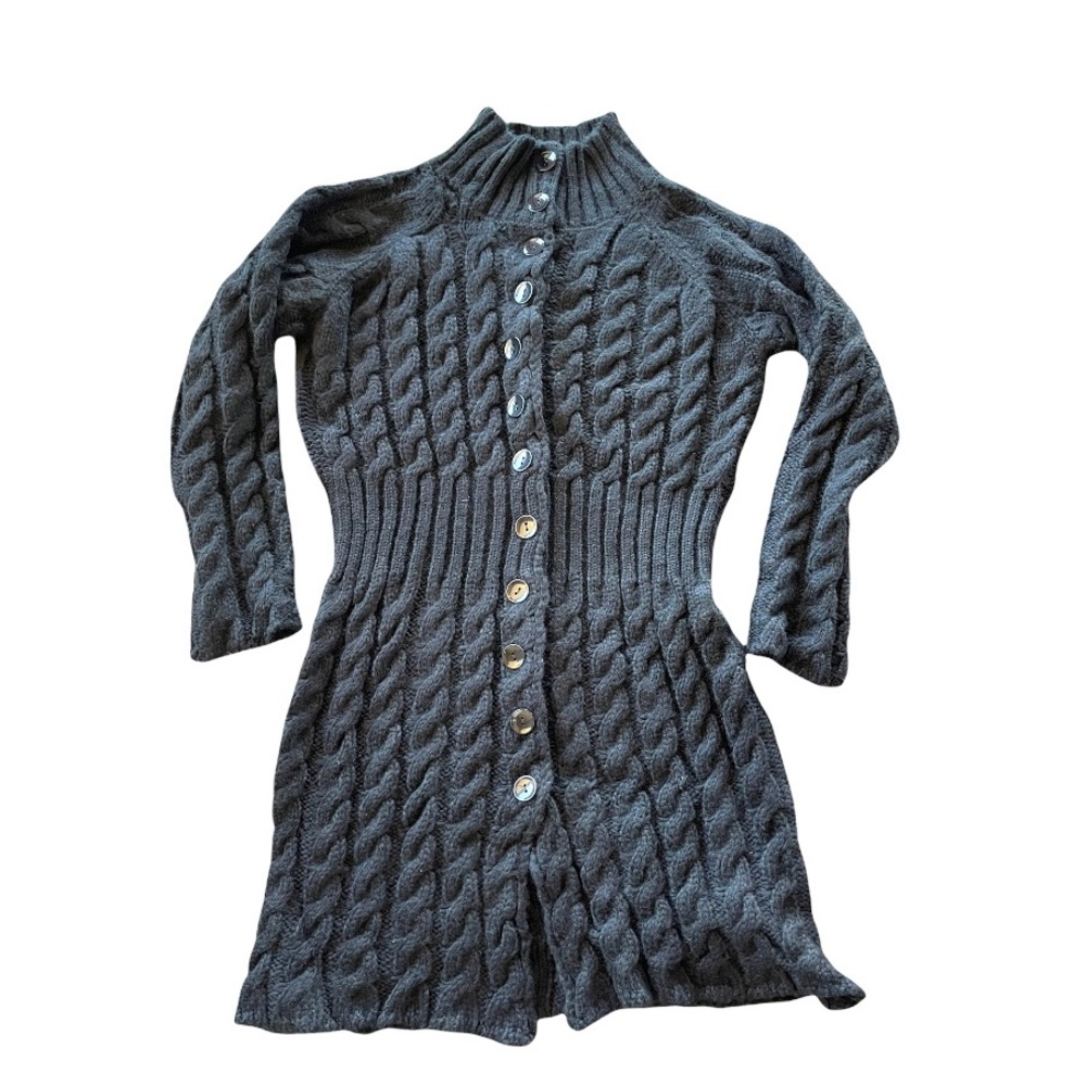 ๐ The CELES Hand Knit Long Sweater - Picture 6 of 10